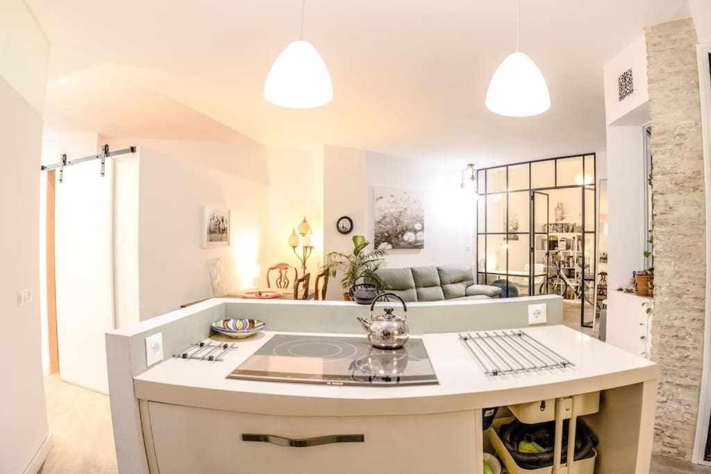 Monkeys Apartments La Artista Sevilla Eksteriør billede